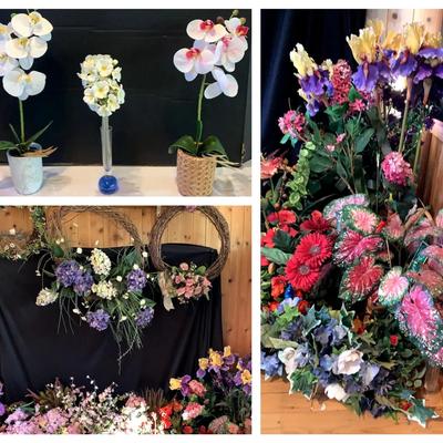 Artificial Floral Arrangements, Decorative Wreaths & Glass Vases