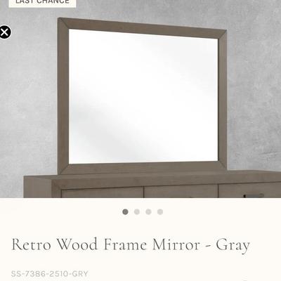 Sale Photo Thumbnail #477