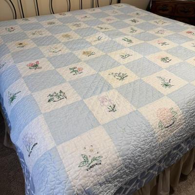 Vintage Blue & White Full Size Quilt Featuring All 50 States With Their State Flowers
Lot #: 61
