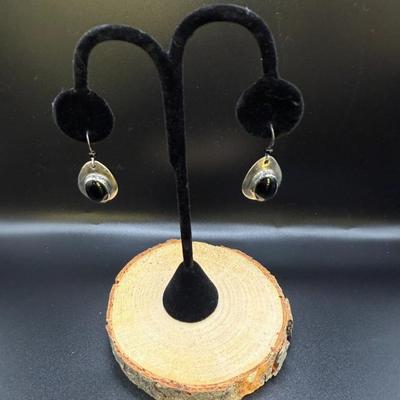 Pair Sterling Silver & Onyx Earrings On Sterling Wires W/onyx Bead- 7 Grams
Lot #: 39