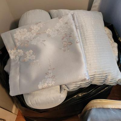 Sale Photo Thumbnail #140