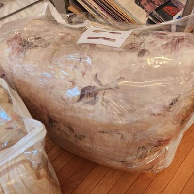 Sale Photo Thumbnail #134