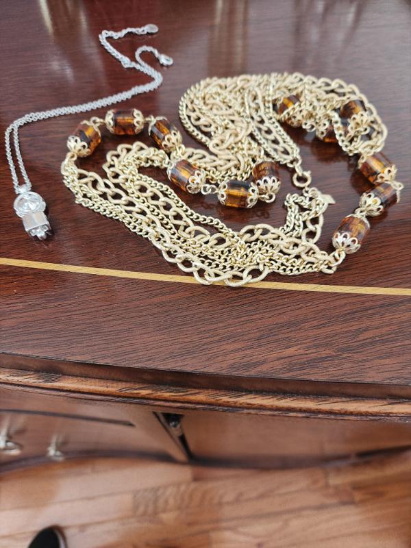 Sale Photo Thumbnail #263