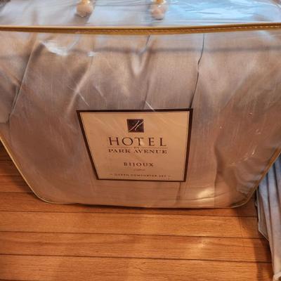 Sale Photo Thumbnail #139