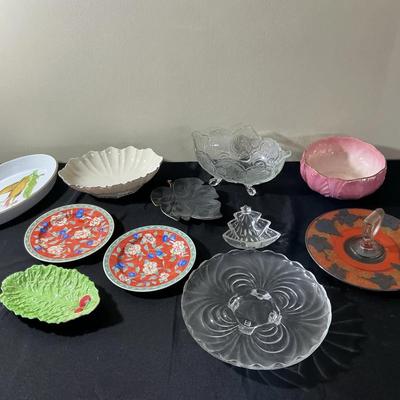 Assorted Decorative Bowls, Glass Dishes & Vintage Serving Pieces Lot