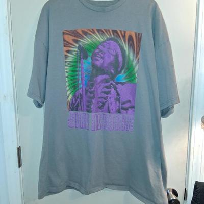 Sale Photo Thumbnail #19: Licensed Jimmy Hendrix T-Shirt