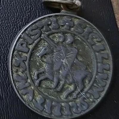 Sale Photo Thumbnail #21: Knights Templar Pendant (age unknown) Reverse