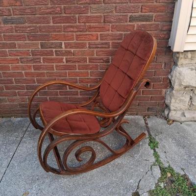 Vontage Bentwood Rocker