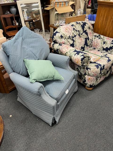 Sale Photo Thumbnail #5