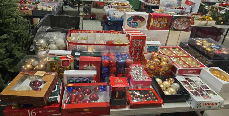 Sale Photo Thumbnail #18