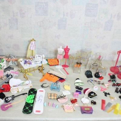 Sale Photo Thumbnail #200