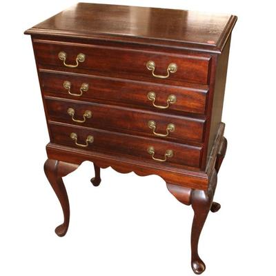 Sale Photo Thumbnail #106