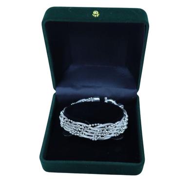 Sale Photo Thumbnail #275