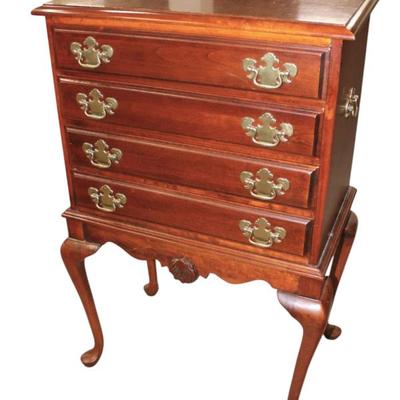 Sale Photo Thumbnail #105