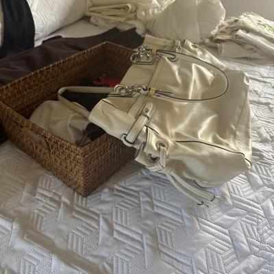 Sale Photo Thumbnail #138