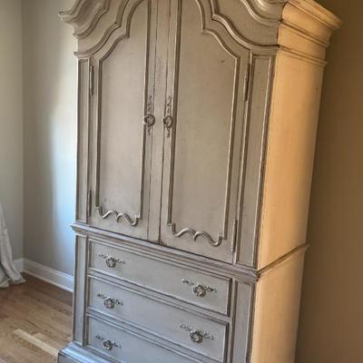 Sale Photo Thumbnail #28