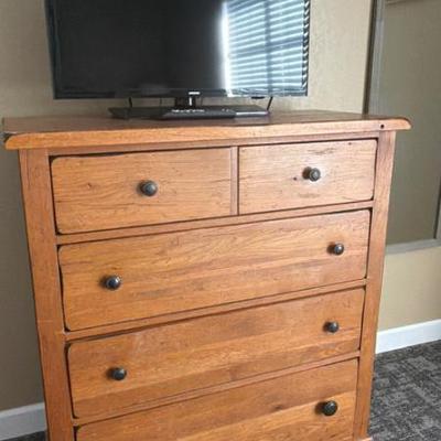 Sale Photo Thumbnail #25