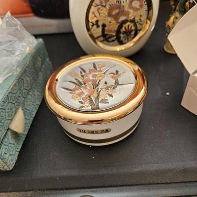 Sale Photo Thumbnail #356