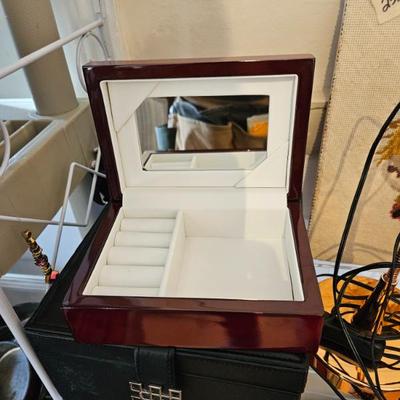 Sale Photo Thumbnail #354