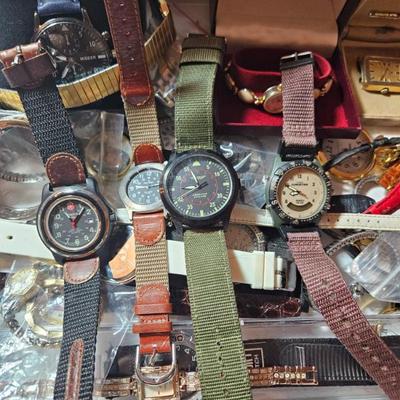 Sale Photo Thumbnail #345