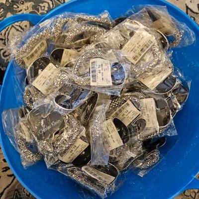 Sale Photo Thumbnail #348