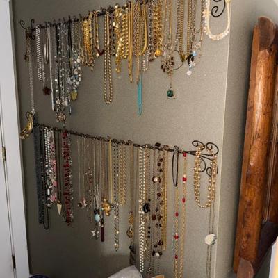 Sale Photo Thumbnail #126