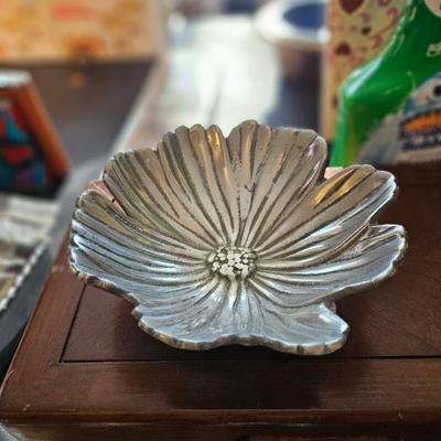 Sale Photo Thumbnail #379