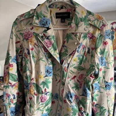 Sale Photo Thumbnail #224