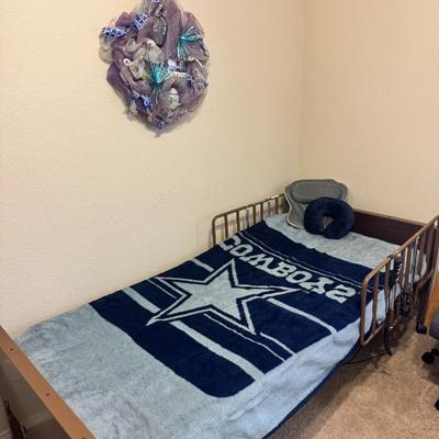 Sale Photo Thumbnail #166