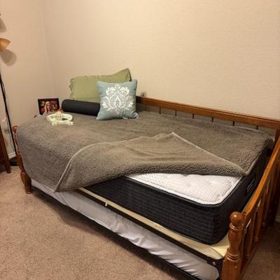 Sale Photo Thumbnail #144