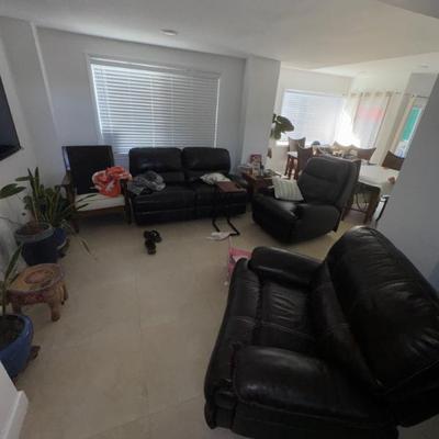 Sale Photo Thumbnail #3