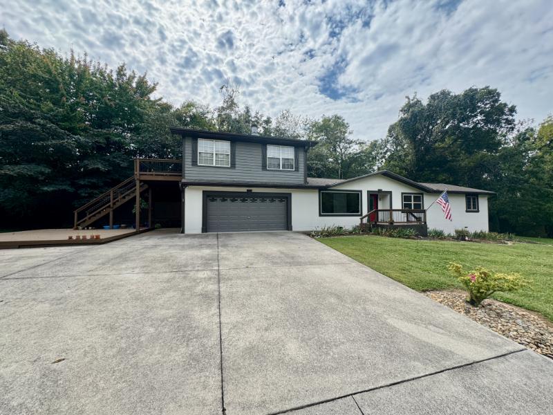 Sale Photo Thumbnail #9