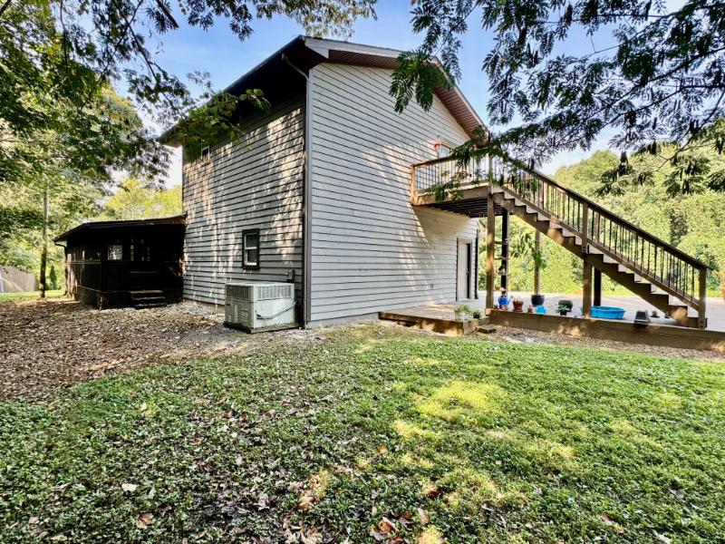 Sale Photo Thumbnail #25