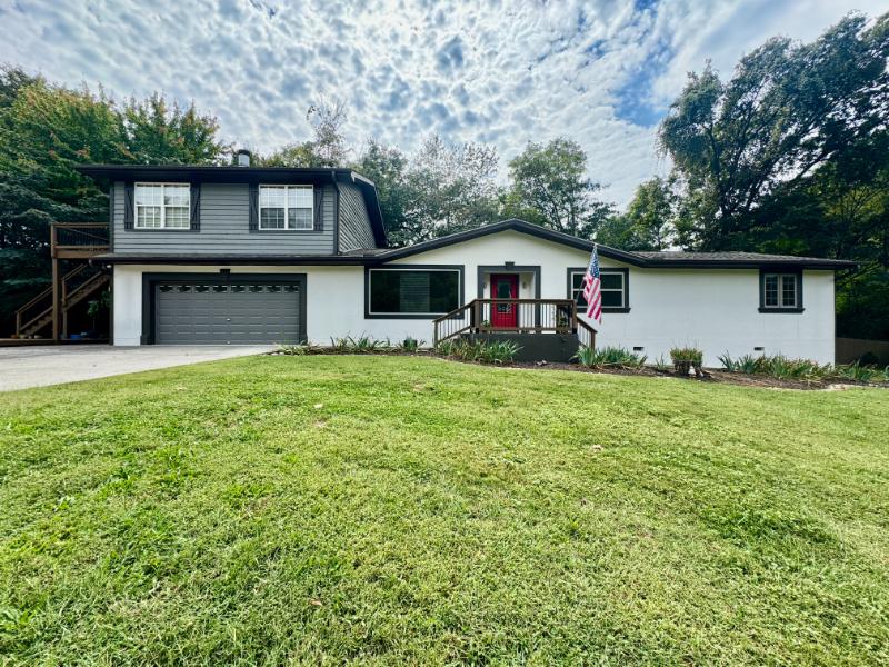 Sale Photo Thumbnail #15