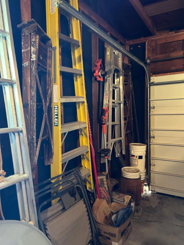 Sale Photo Thumbnail #12