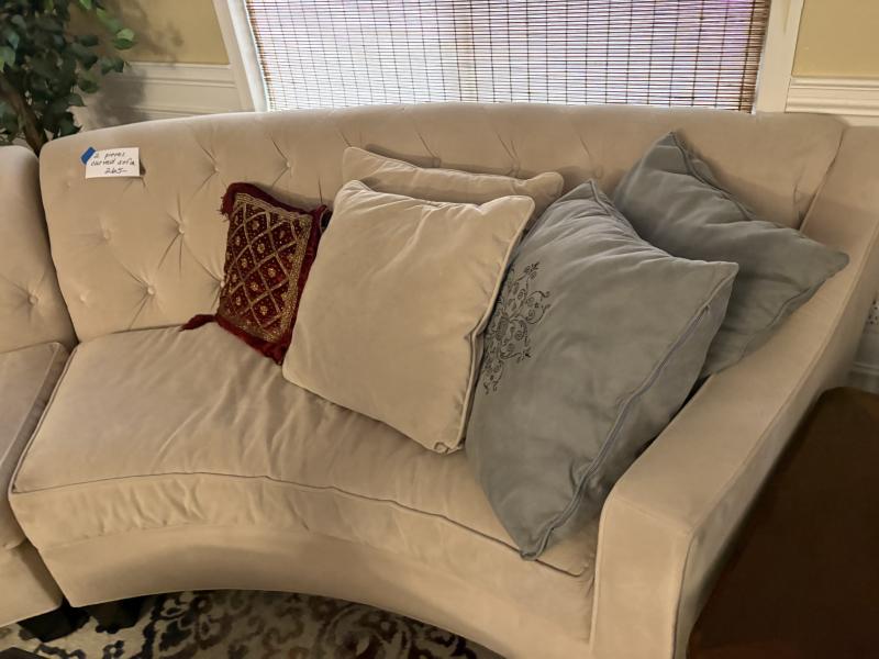 Sale Photo Thumbnail #46