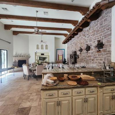 Sale Photo Thumbnail #2