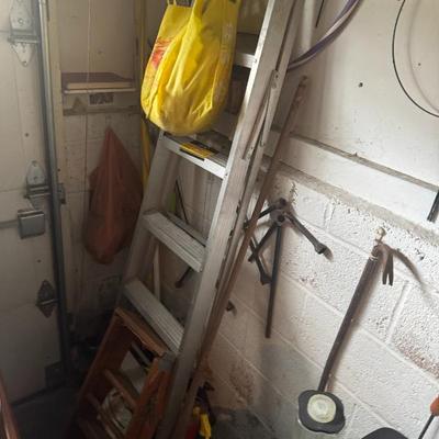 Sale Photo Thumbnail #389