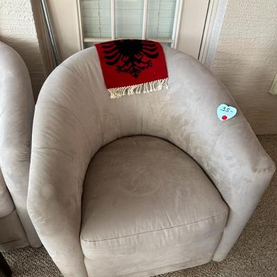 Sale Photo Thumbnail #179