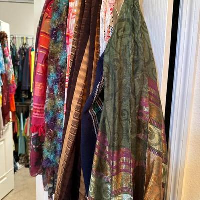 Sale Photo Thumbnail #162