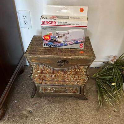 Sale Photo Thumbnail #158