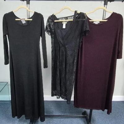 Women's Dresses Sizes Medium & Large By The Territory Ahead Carolyn Strauss & Sostanza
