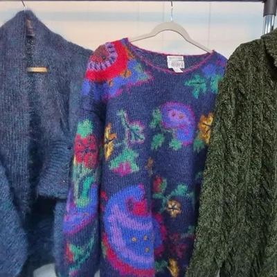 (3) Sweaters By Risanba, Jones New York, New Zealand Handknits, Sizes Medium To Large 