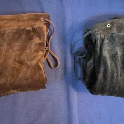 2 Pair Of Velour Pants Sizes Xl (Jones New York)