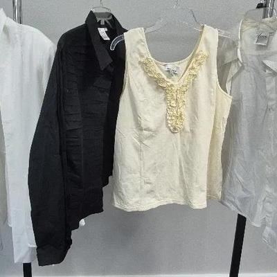 Women's Blouses Sizes Large By Finley Diane Gilman and Kathleen Kirkwood 