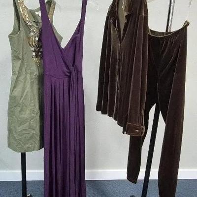 Women's Dresses and Lounge Wear Sizes Medium By Boston Proper Jaclyn Smith  and Karen Alexander 