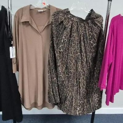 Women's Dresse Skirt and Tops Size 1X By Calvin Klien Spiegel Citiknits