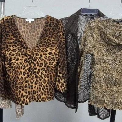 Women's Animal Print Blouses Assortment Sizes Medium and Large By Jones & Go Karen Kane and Citiknit