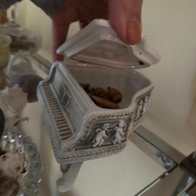 Sale Photo Thumbnail #105