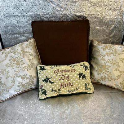 Sale Photo Thumbnail #43